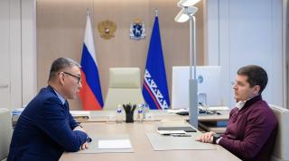 Губернатор Дмитрий Артюхов провел рабочую встречу с главой Тазовского района